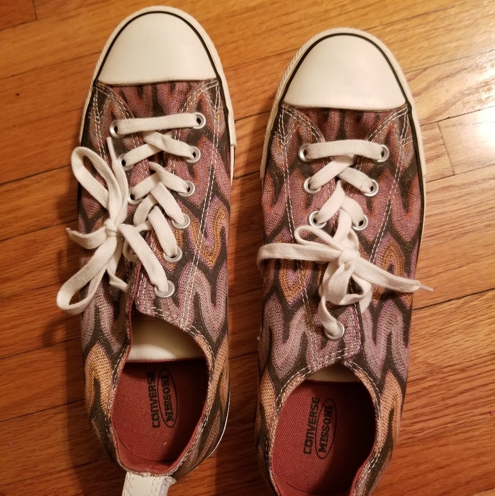 Converse shoes